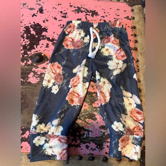 LOT of 4 little girl Boutique Pieces Sz 3 months - Picture 10 of 11